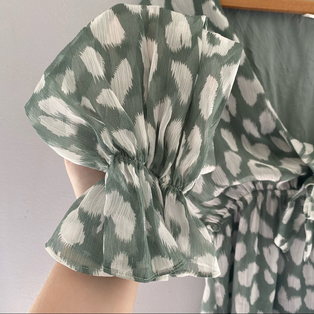 By Together Dress Leopard Ruffle Chic Sage Boho - Picture 3 of 7